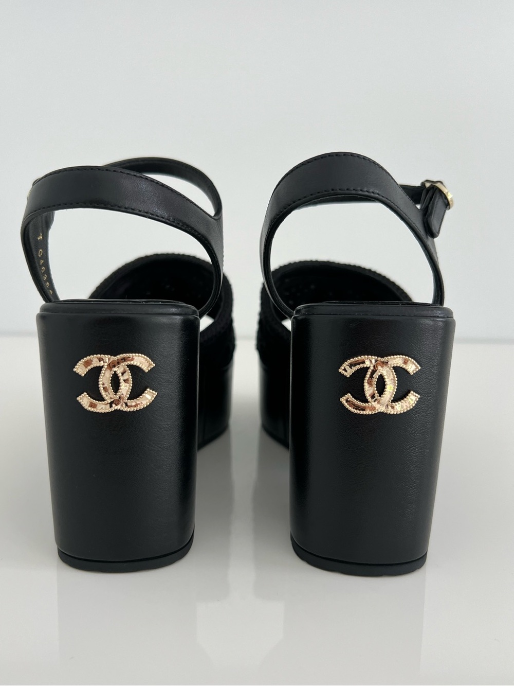 CHANEL 25P BLACK WEDGE SANDALS SIZE FR 38 / US 8 NIB! - Picture 15 of 17